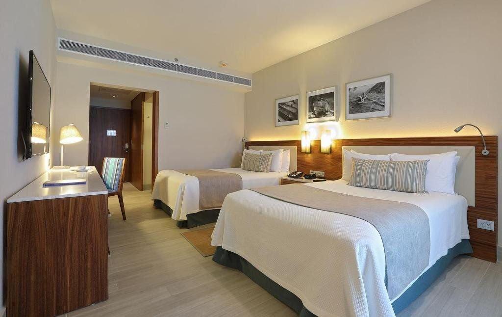 Hotel Emporio Cancun