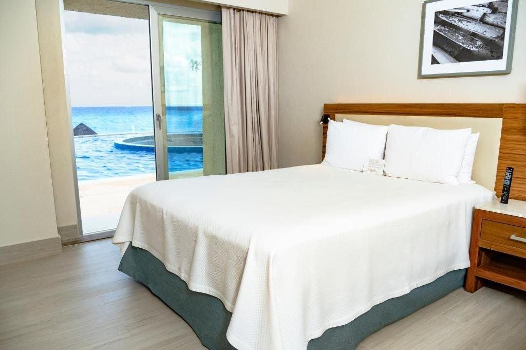Hotel Emporio Cancun