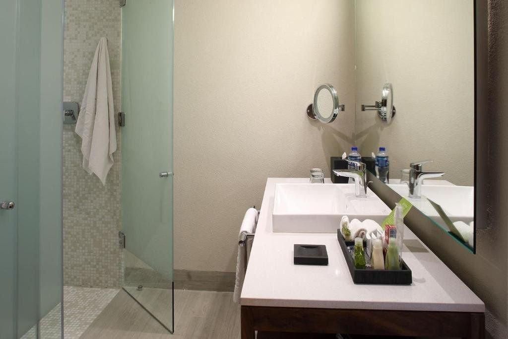 Hotel Emporio Cancun