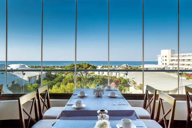 Hotel Cornelia Diamond Golf Resort & SPA