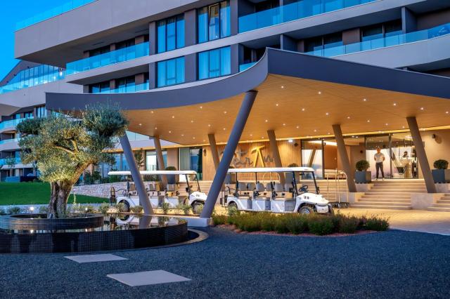Petram Resort & Residences