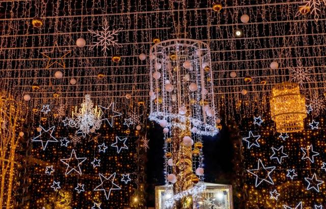 Advent v Nice