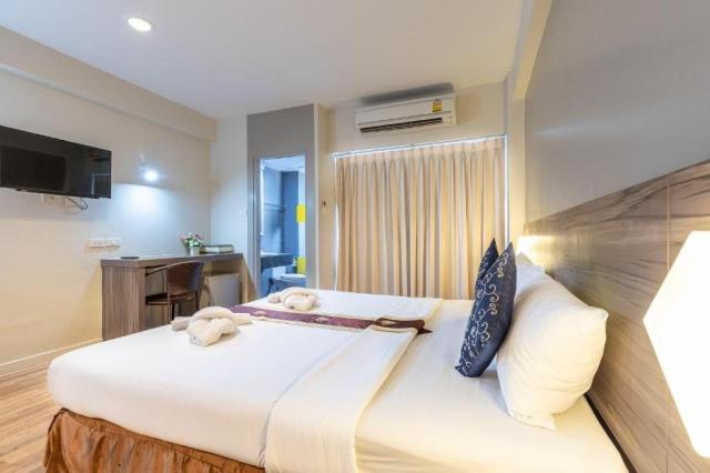 Eastiny Inn Hotel by ZUZU