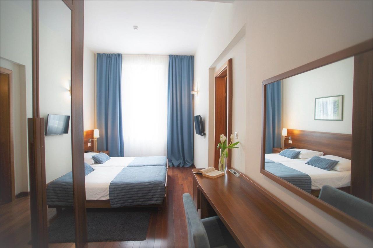 Velaris Resort
