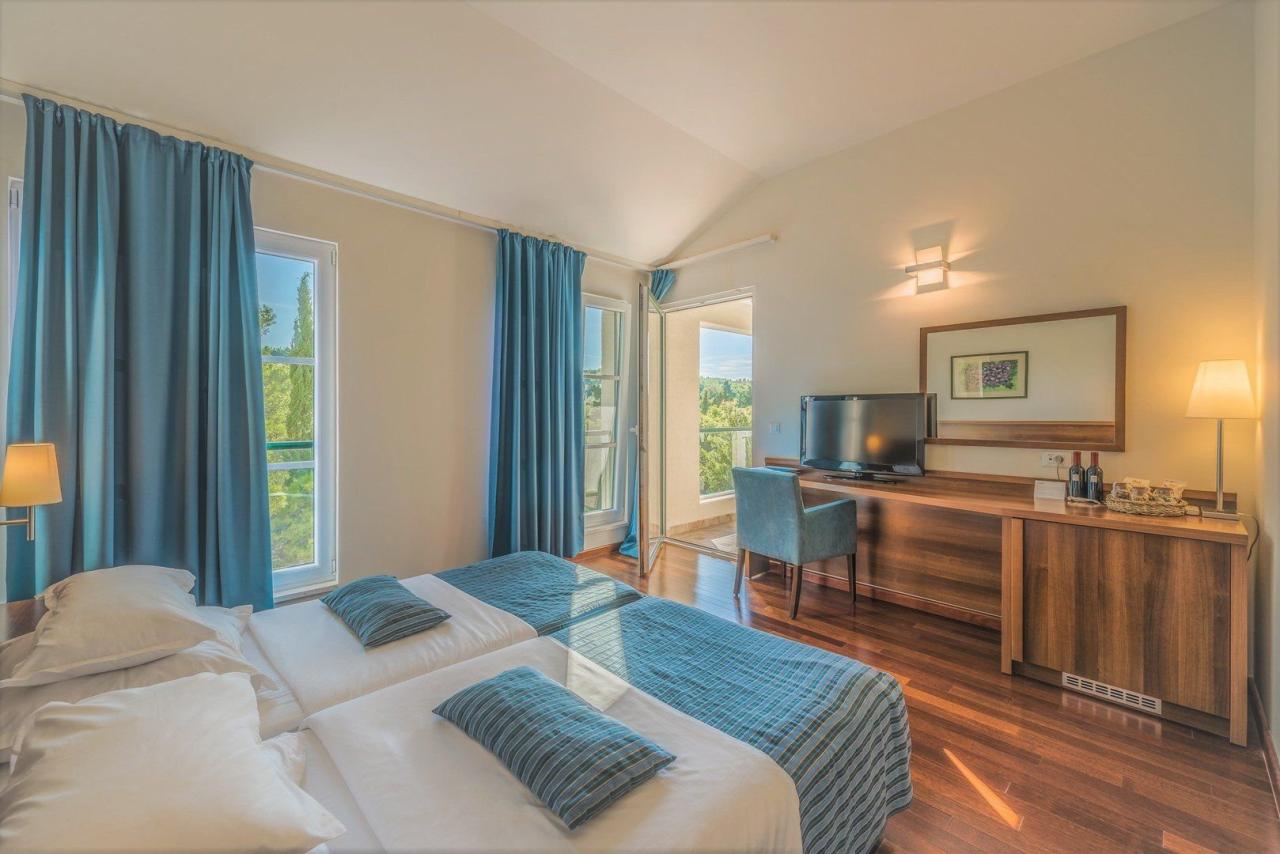 Velaris Resort