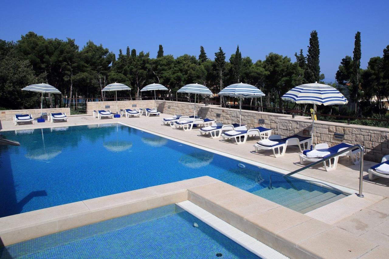 Velaris Resort