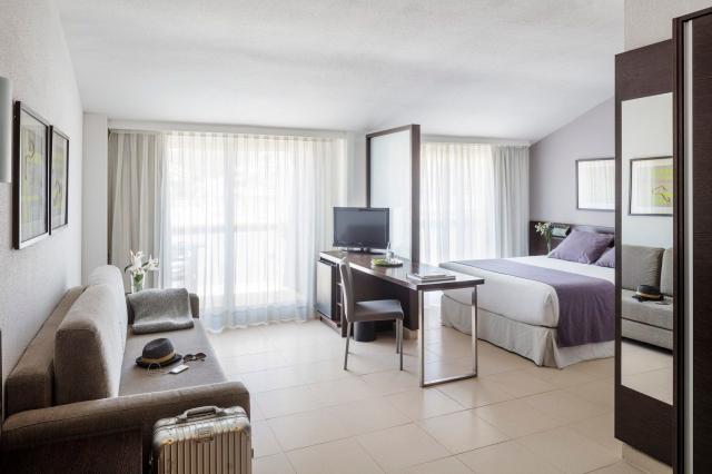 Aqua Hotel The Breeze