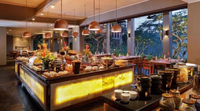 Maya Ubud Resort & Spa