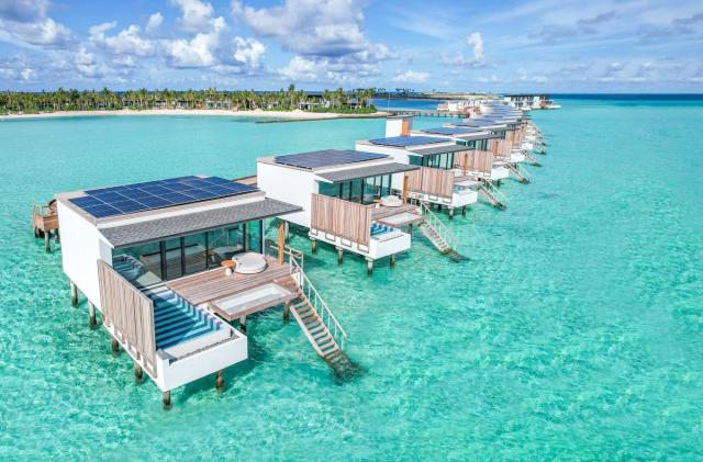 SO/ Maldives