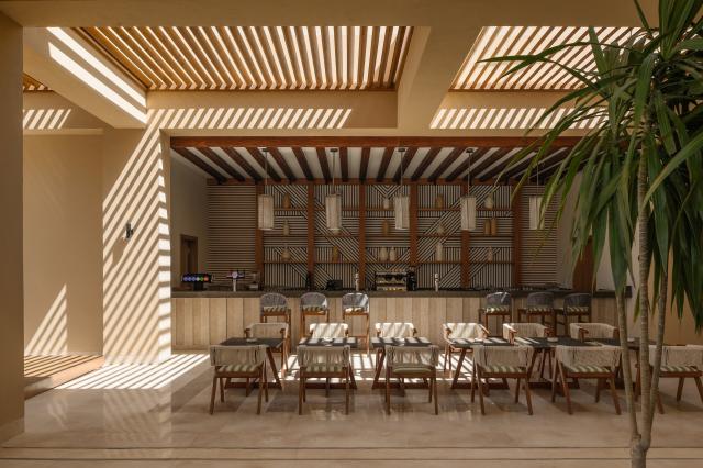 Hotel Jaz Elite Asteria Beach