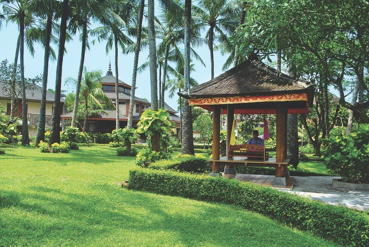 Jayakarta Bali Beach Resort & Spa