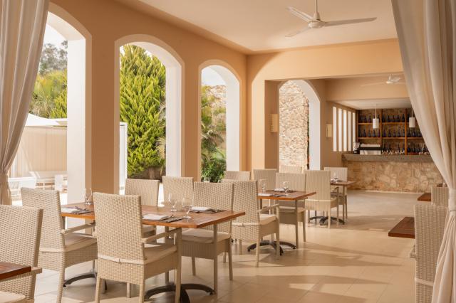 Hotel Jaz Neo Almazino