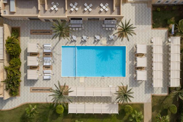 Hotel Jaz Neo Almazino
