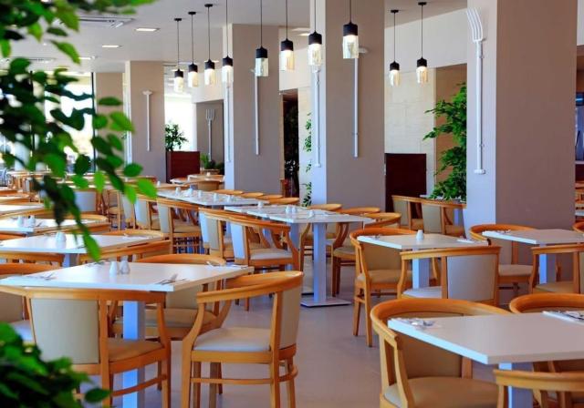 Riviera Spa Resort