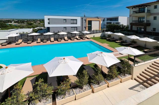 Blue Waves Resort
