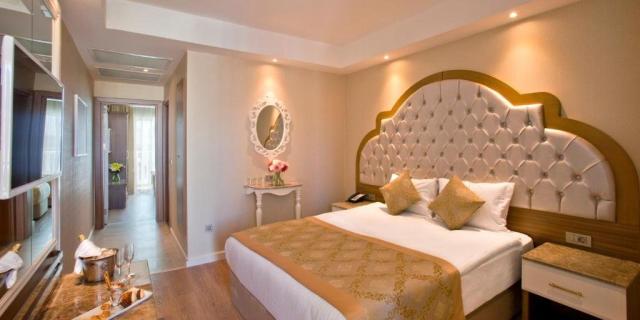Öz Side Premium Hotel