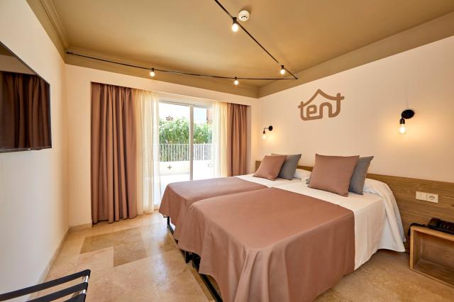 Hotel Tent Capi Playa