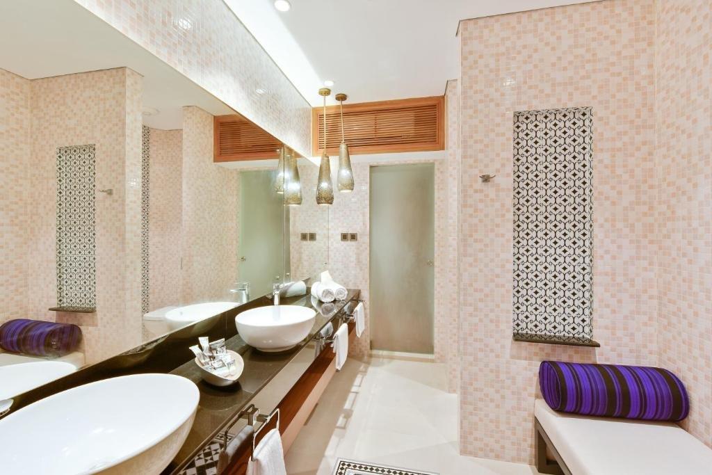 Mercure Maldives Kooddoo
