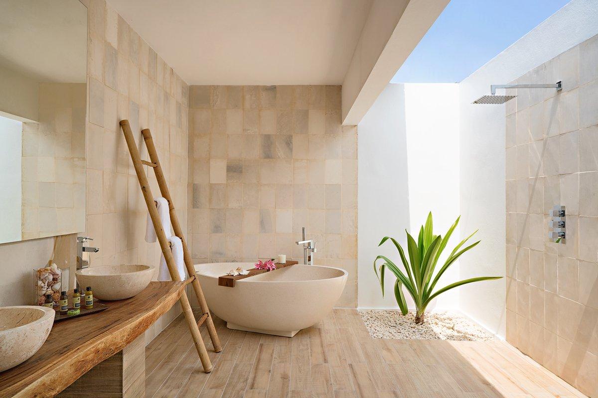 Kuredhivaru Resort and Spa