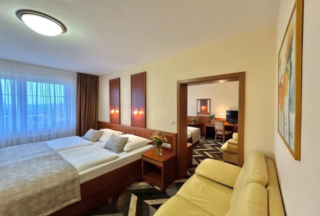 Primavera Hotel & Congress Centre