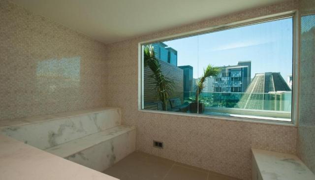 Americas Granada Hotel