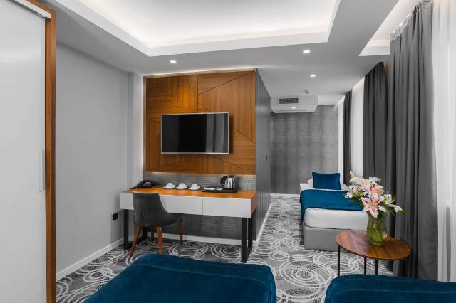 Sky hotel