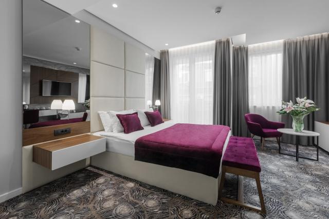 Sky hotel
