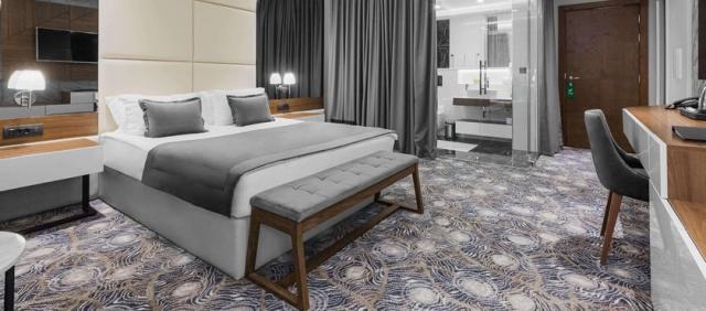 Sky hotel