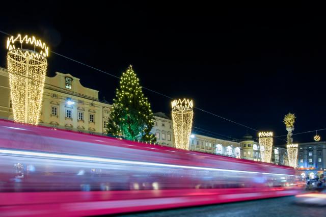 Linz - vánoční trhy vlakem
