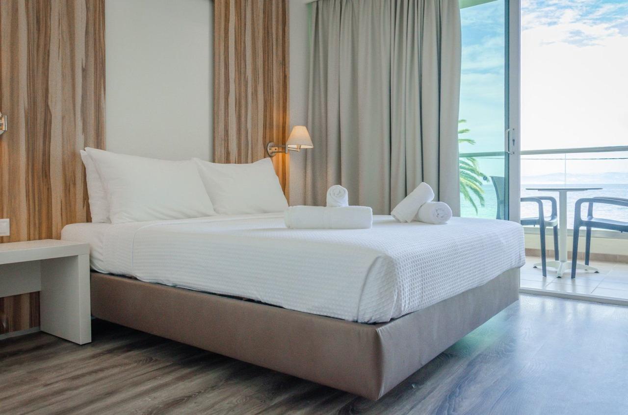 Hotel Socrates Plaza