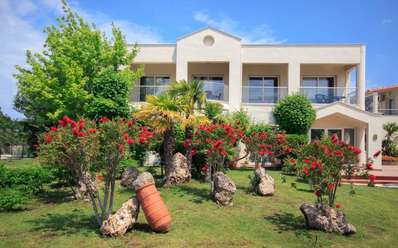 Hotel Socrates Plaza