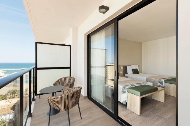 Perly Andalusie & Hotel Best Triton