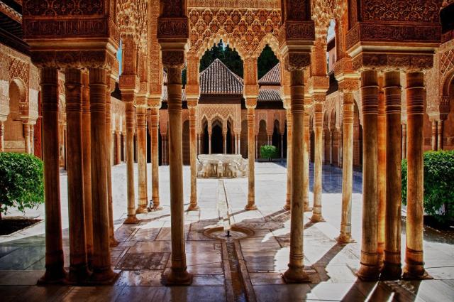 Perly Andalusie & Hotel Best Triton