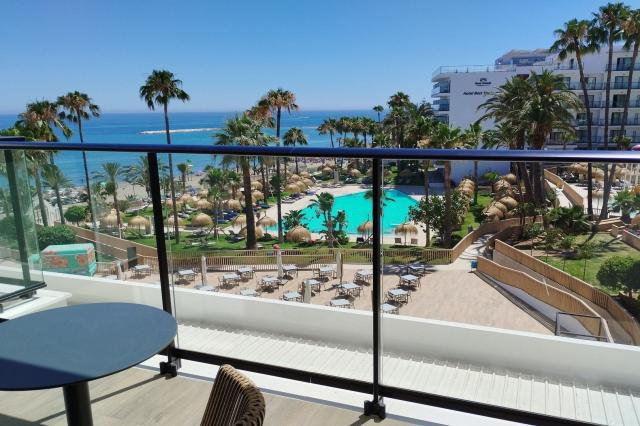 Perly Andalusie & Hotel Best Triton