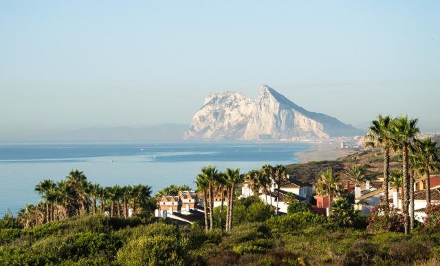 Perly Andalusie & Hotel Best Triton