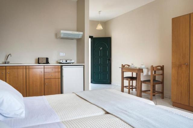 Hotel Antonia Lourdas