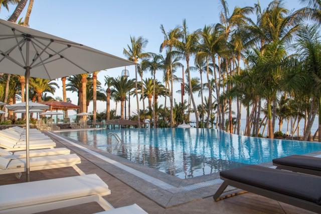 Hotel Fariones