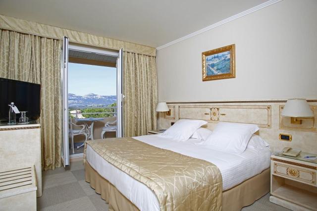 Hotel Corsica & SPA Serena