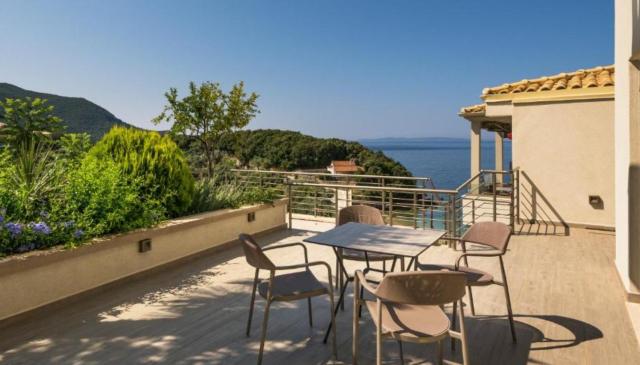 Hotel Prima Vista Beachfront Boutique 