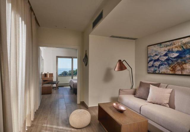 Hotel Prima Vista Beachfront Boutique 