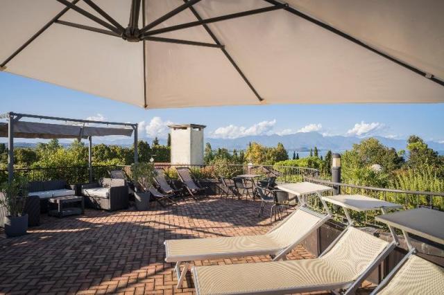 Admiral Hotel Villa Erme