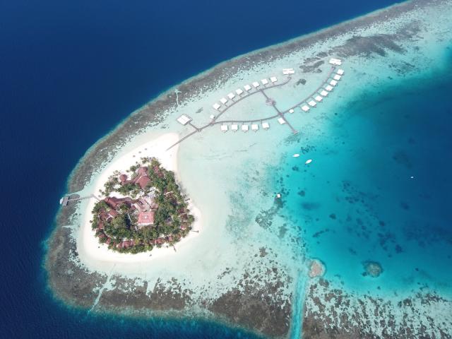 Diamonds Athuruga Beach & Water Villas