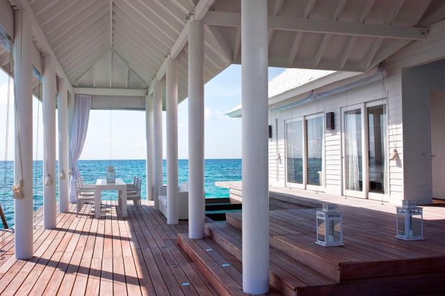 Diamonds Athuruga Beach & Water Villas