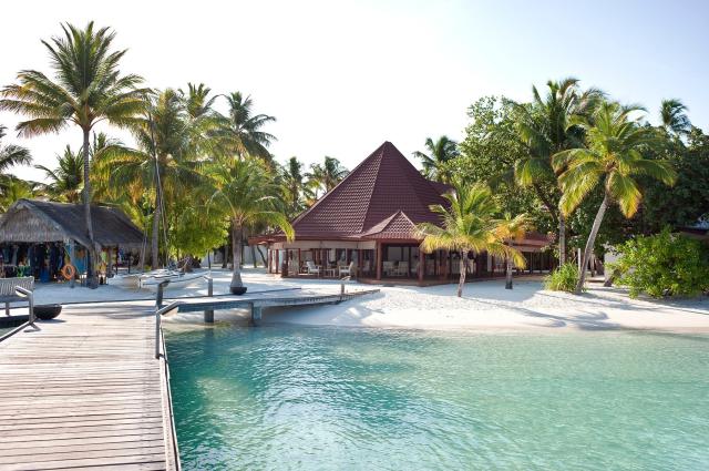 Diamonds Athuruga Beach & Water Villas