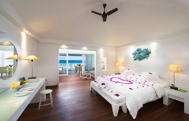 Diamonds Thudufushi Beach & Water Villas