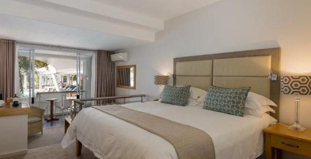 Hotel The Bay