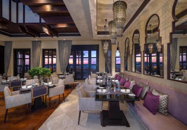 Qasr Al Sarab Desert Resort by Anantara