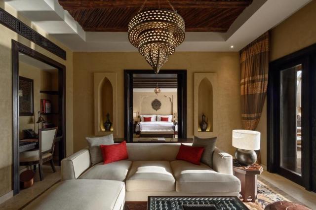 Qasr Al Sarab Desert Resort by Anantara