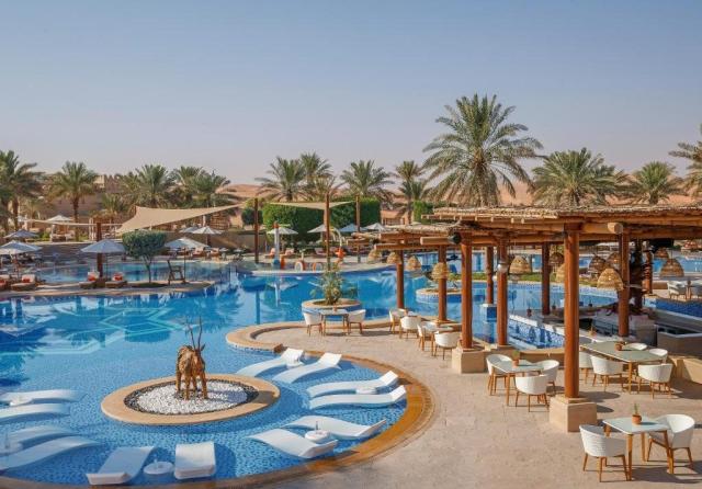 Qasr Al Sarab Desert Resort by Anantara