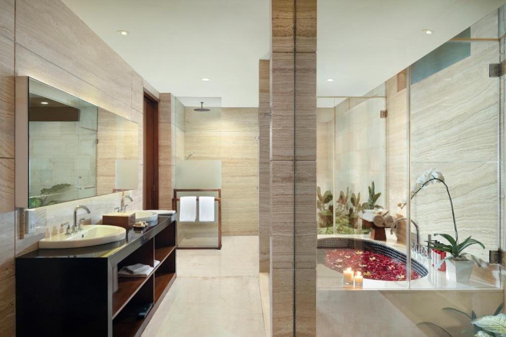 The Seminyak Beach Resort And Spa